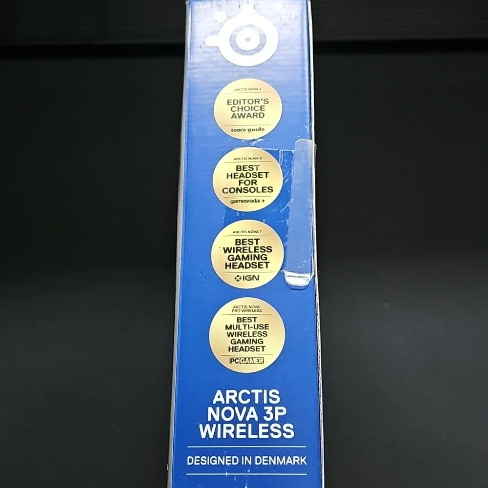 New SteelSeries Arctis Nova 3P Wireless Headset In White